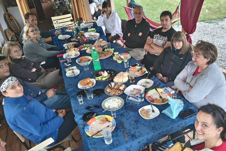 Ohrid 2-in-1: Old Town Walking Tour and Hands-On Komat Cooking Class