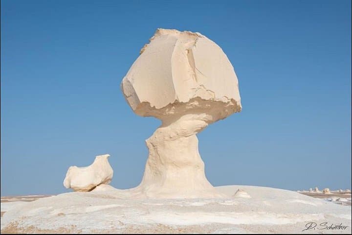 Full-Day Black and White Desert Tour from Cairo — Bahariya Oasis, Crystal Mountain & White Desert photo 1