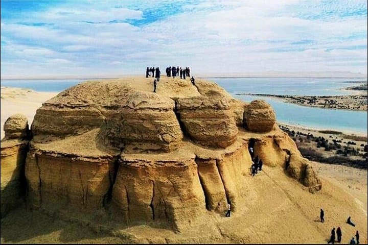 Cairo to Wadi El Rayan, Whales Valley & Qarun Lake Day Tour photo 1