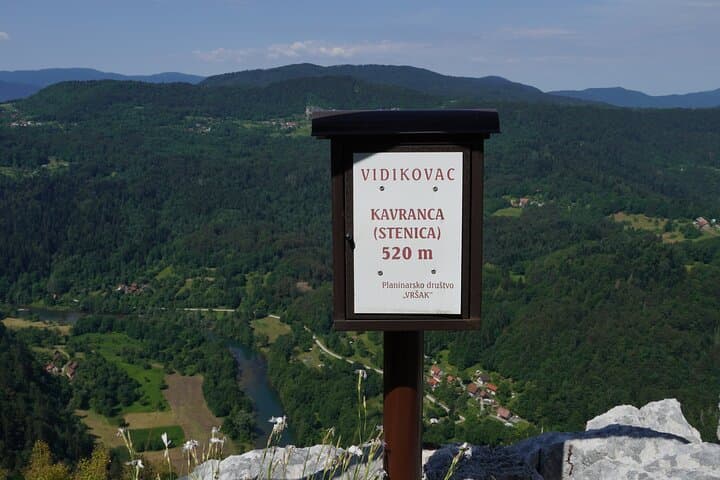 Private Kolpa Canyon E‑Bike Tour to Kavranica Viewpoint photo 3
