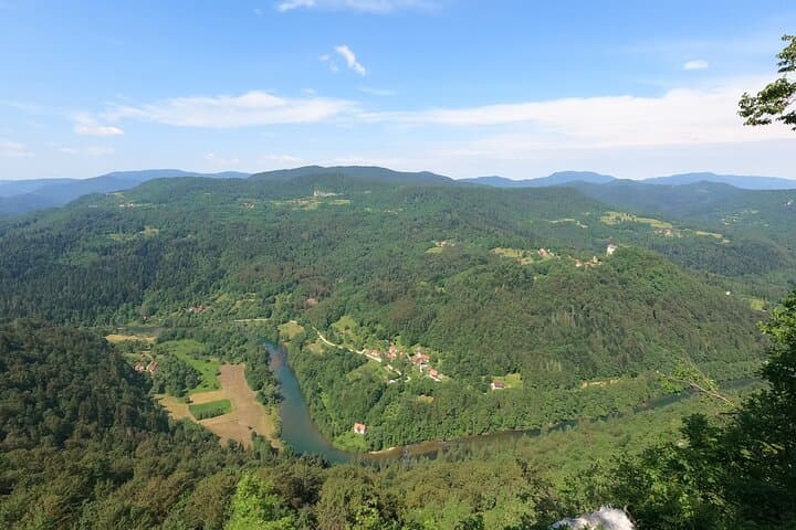 Private Kolpa Canyon E‑Bike Tour to Kavranica Viewpoint photo 5