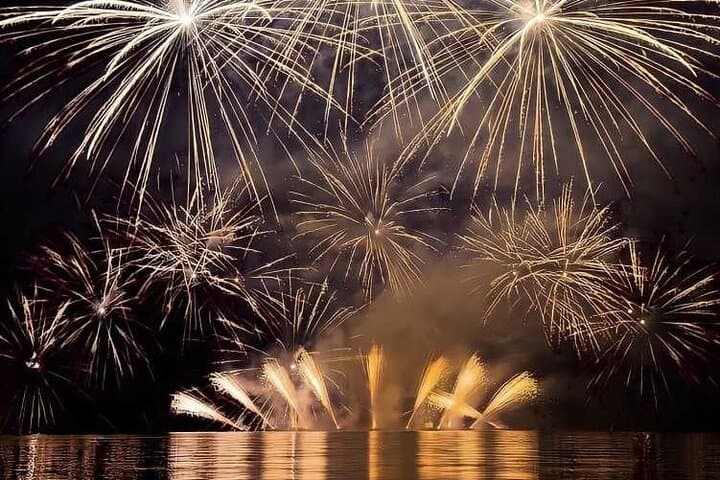 Lisbon New Year's Eve Catamaran Cruise: Front-Row Fireworks & Champagne photo 2