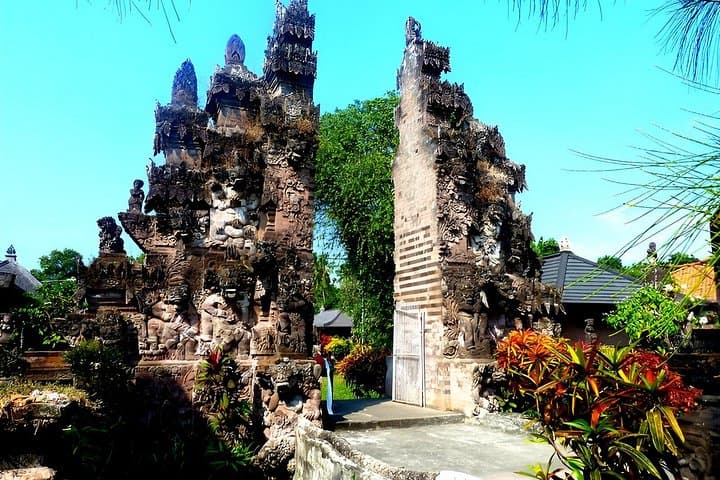 Denpasar Half-Day Car Charter — Bajra Sandhi Monument, Jagatnatha & Badung Market photo 2