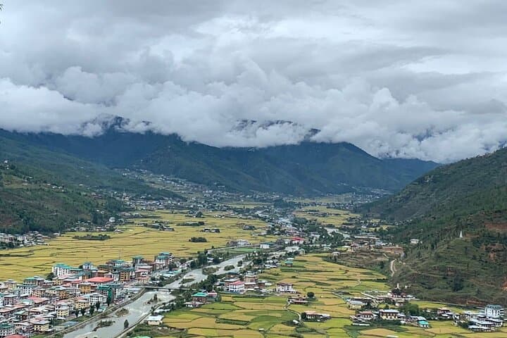 Bhutan 4-Day Cultural Adventure: Tiger's Nest, Phobjikha & Paro Valley photo 3