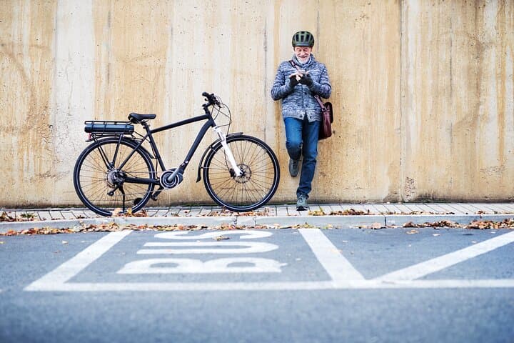 Genoa Highlights e-Bike Tour: Private Ride Through Caruggi, Boccadasse & Via Garibaldi photo 3