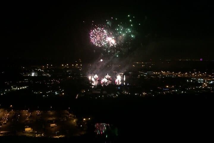 Orlando Night Helicopter Fireworks Tour: Private 40–45 Min Family Flight Over Theme Parks photo 5
