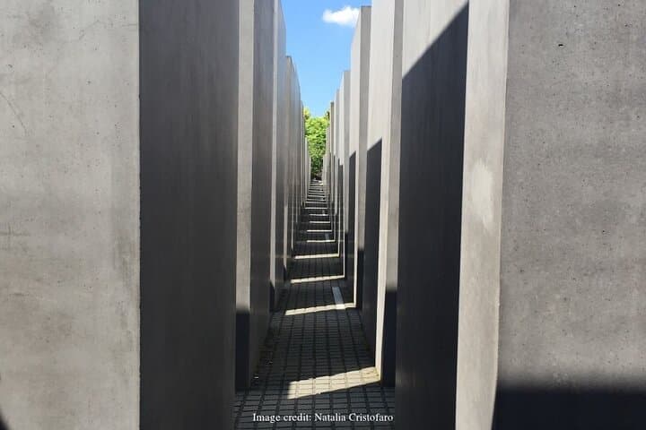 Private World War II Walking Tour Berlin: Holocaust Memorial & Reichstag Half-Day photo 2