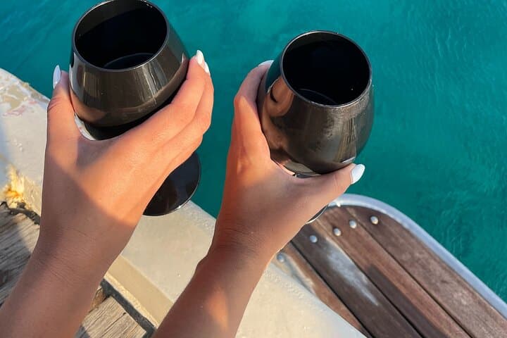 Private 6-Hour Mykonos Boat Cruise with Food and Drinks photo 5