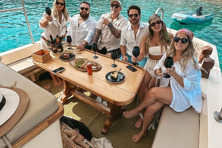 Private 6-Hour Mykonos Boat Cruise with Food and Drinks photo 2