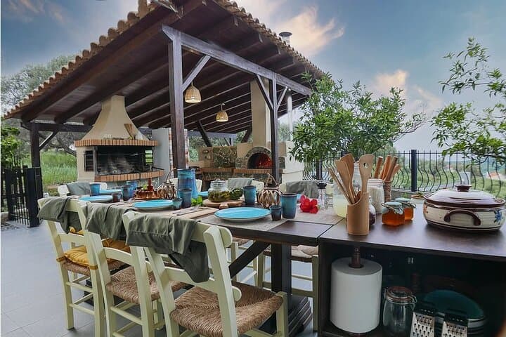 Cook Like a Cretan: Traditional Cooking Class in Crete