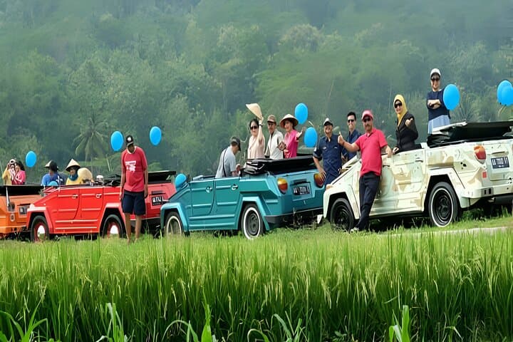 Bali Volkswagen Gates of Heaven Tour — Lempuyang, Tirta Gangga & Virgin Beach