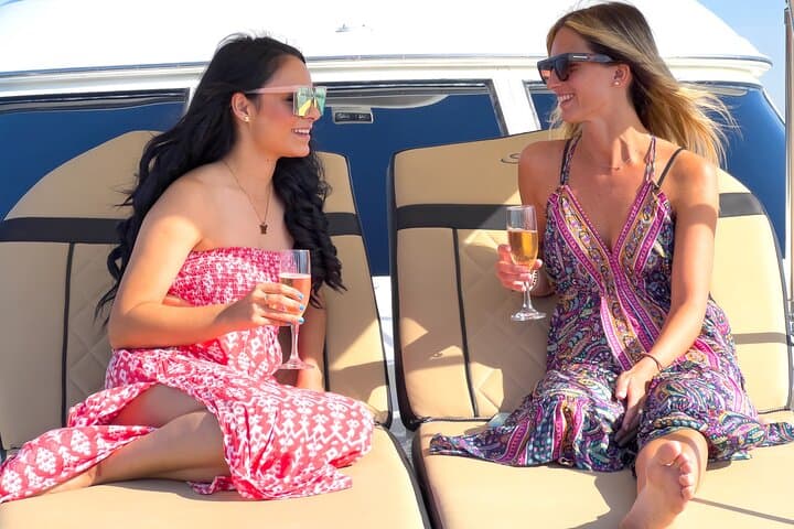 Puerto Vallarta Luxury Sunset Cruise: Yacht Tour of Bay of Banderas photo 3