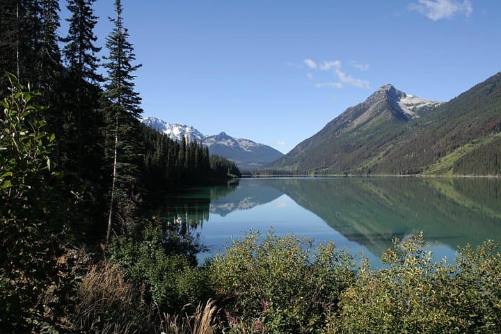 Private Lake Louise, Moraine Lake & Banff — 8‑Hour Guided Day Tour photo 4