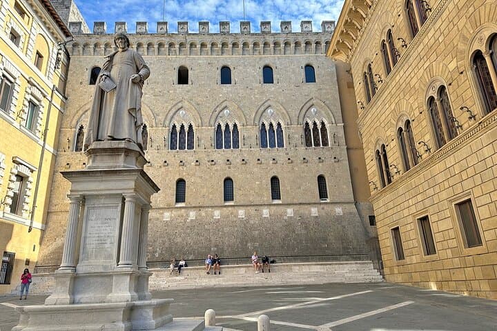 Siena with Kids: A 2‑Hour Private, Kid-Friendly Walking Tour of the City Wonders photo 3