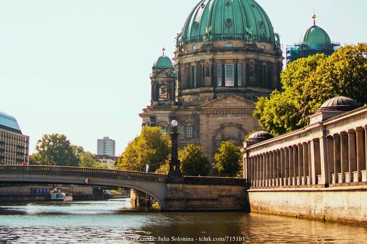 Family-Friendly Berlin Highlights & Spy Museum Private Tour photo 4