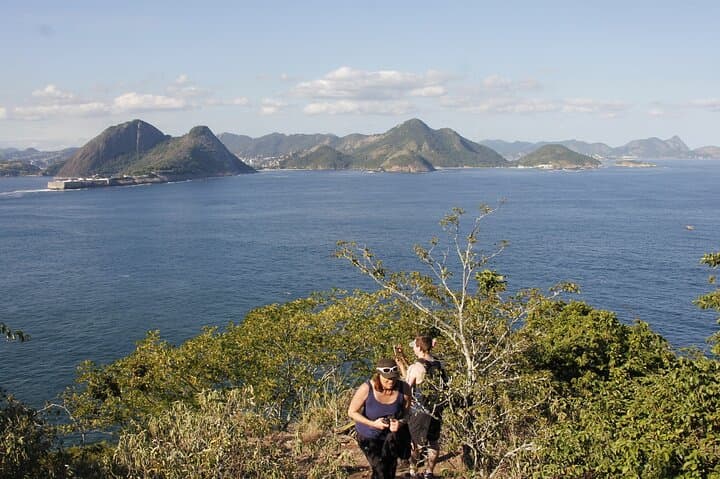 Rio Adventure: Sugarloaf Hike, Costão Trail & São Conrado Hang Gliding photo 2