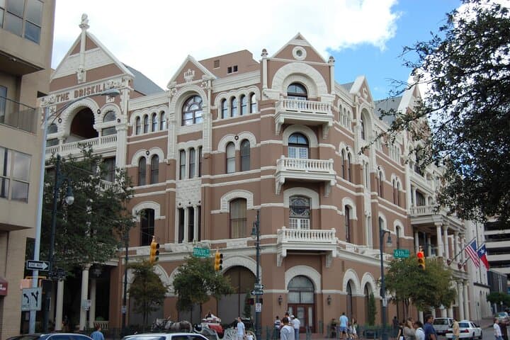 Austin Scavenger Hunt: Self-Guided Downtown Walking Game photo 4