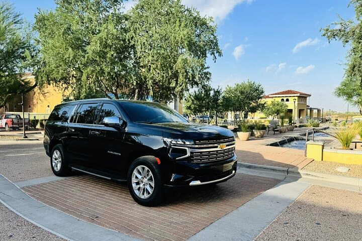 Phoenix Sky Harbor (PHX) Private Transfer — Black Car Service to Phoenix & Scottsdale