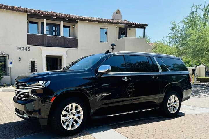 Phoenix Sky Harbor (PHX) Private Transfer — Black Car Service to Phoenix & Scottsdale photo 2
