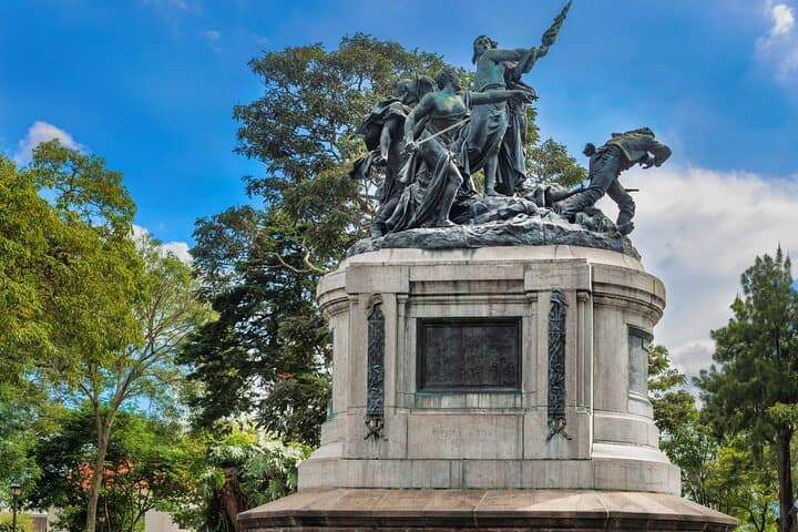 Private Shore Tour from Puntarenas to San José: Full-Day City Highlights & Practical Guide photo 6