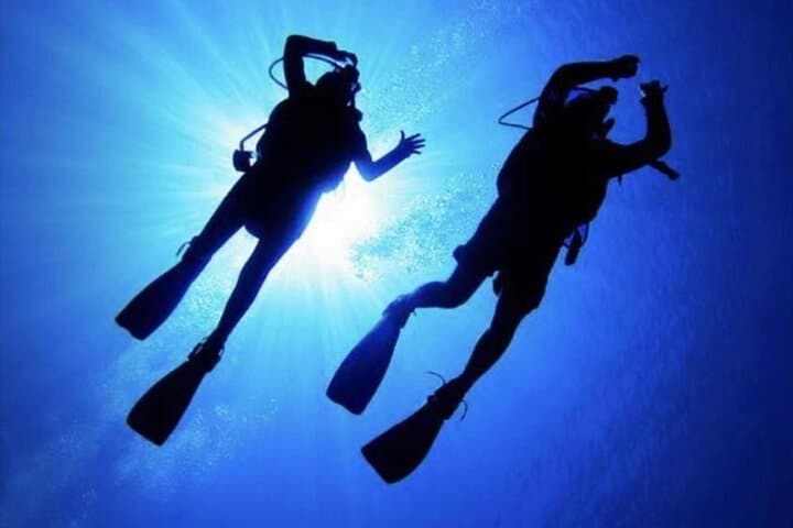 Discover Scuba Diving at Khobar Half Moon Beach — Introductory Gulf Reef Dive