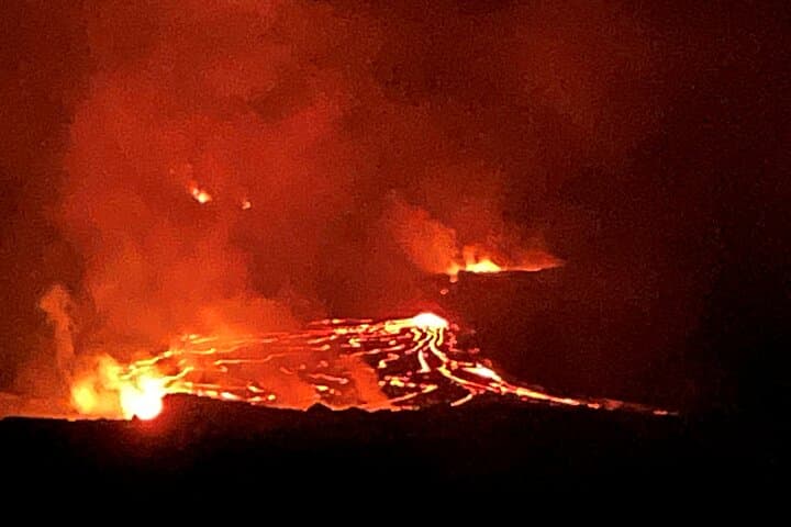 Explore Hawaii Volcanoes National Park: A Private Tour of Kilauea's Fiery Wonders photo 4