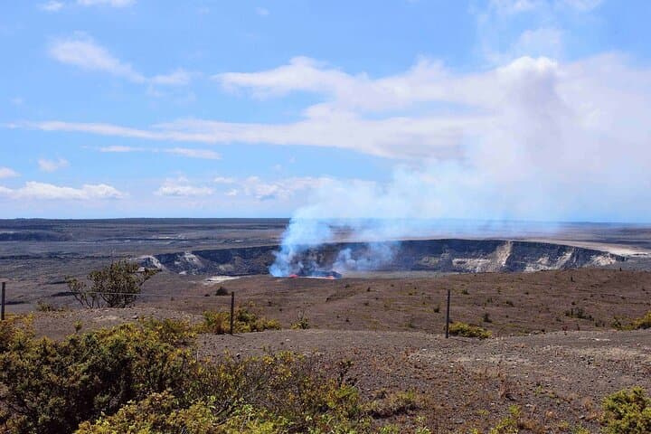 Hilo Highlights: Private Tour of Waterfalls, Black Sand & Lava Caves photo 5