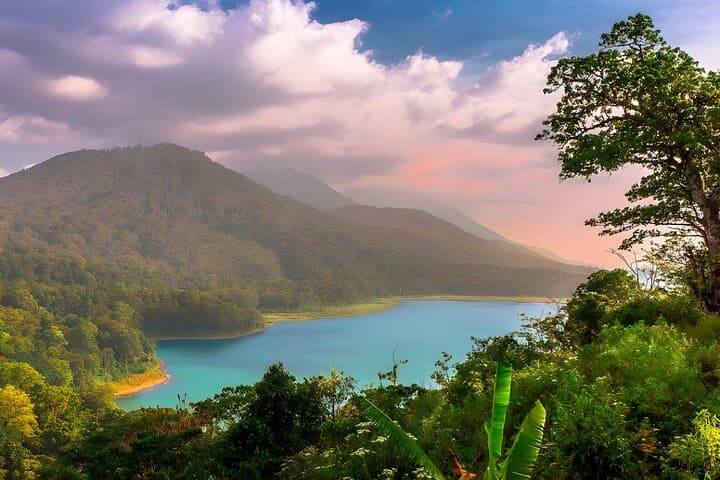 North Bali Day Trip: Handara Gate, Twin Lakes, Munduk Waterfall & Banjar Hot Springs