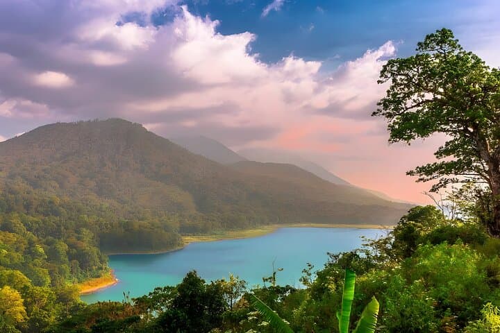 North Bali Highlights: Handara Gate, Twin Lakes, Munduk Waterfall & Banjar Hot Springs photo 2