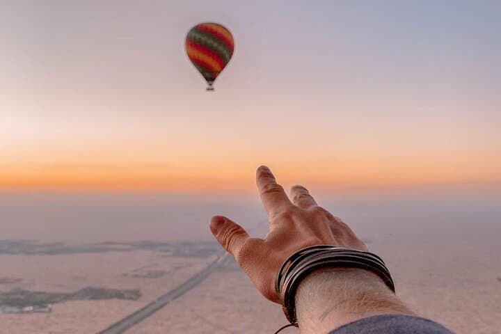 Sunrise Hot Air Balloon Over Dubai Desert — Pre‑Dawn Flight from Dubai photo 5