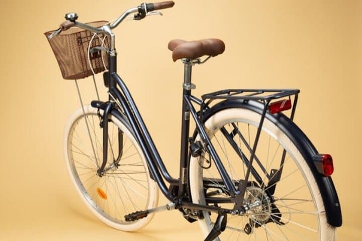 Lanzarote Bike Rental: Explore Volcanic Coasts & Inland Trails photo 3