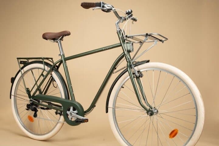 Lanzarote Bike Rental: Explore Volcanic Coasts & Inland Trails photo 4