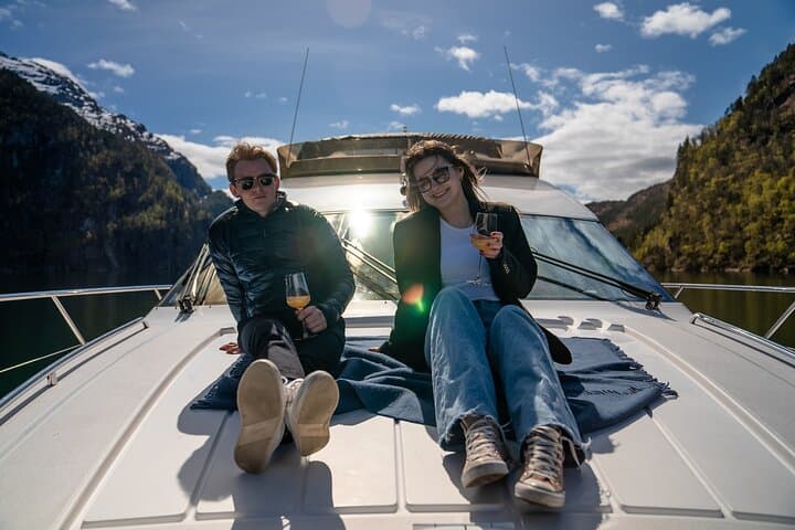 Private Day Cruise Flåm to Gudvangen — Nærøyfjord Luxury Fjord Tour photo 2