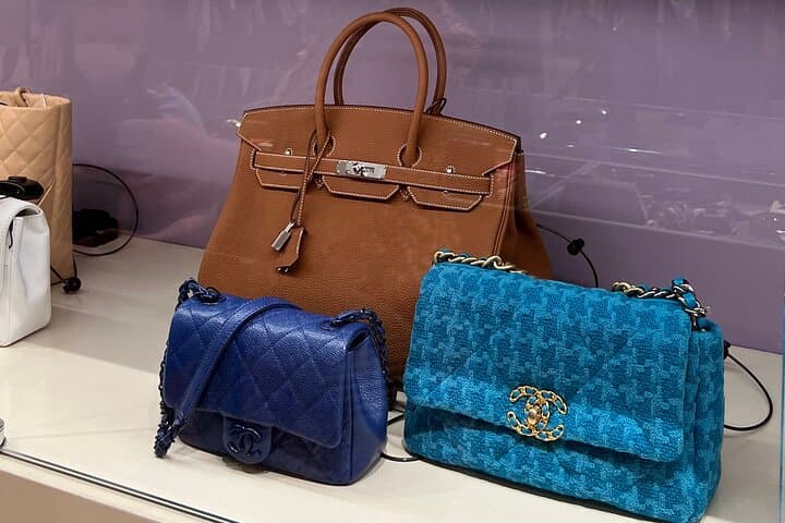 Manhattan Curated Shopping with a Personal Stylist photo 4
