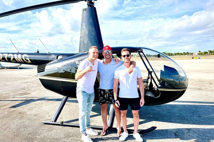 Private Helicopter Tour of Miami: 20-Min Luxury R44 Flight Over Biscayne Bay photo 5