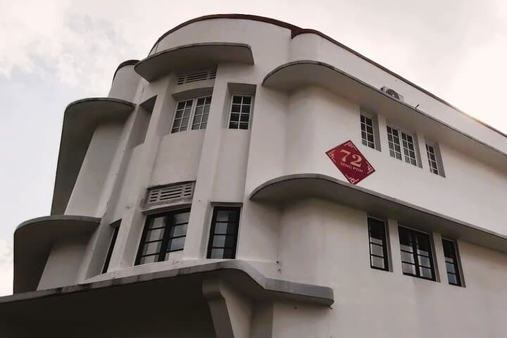 Sunrise Stroll: Botanic Gardens & Tiong Bahru Walking Tour with Hawker Breakfast photo 6