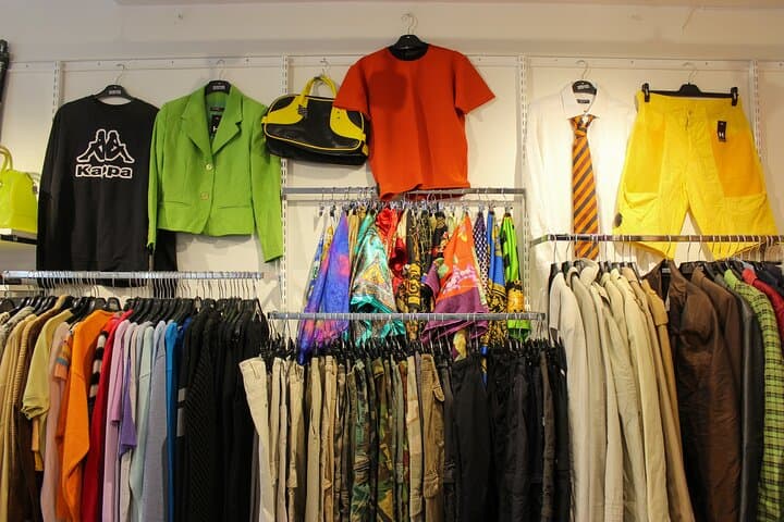 Thrifting Stockholm: 3-Hour Guided Second-Hand Shopping Tour in Södermalm photo 4