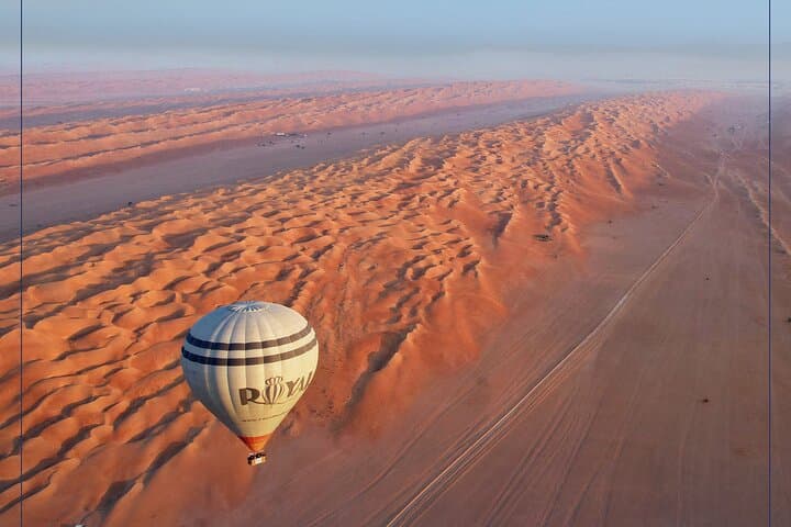 Sunrise Hot Air Balloon Over Wahiba Sands: Sharqiya Sands Flights in Oman photo 2
