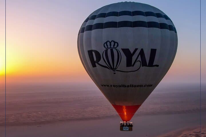 Sunrise Hot Air Balloon Over Wahiba Sands: Sharqiya Sands Flights in Oman photo 4