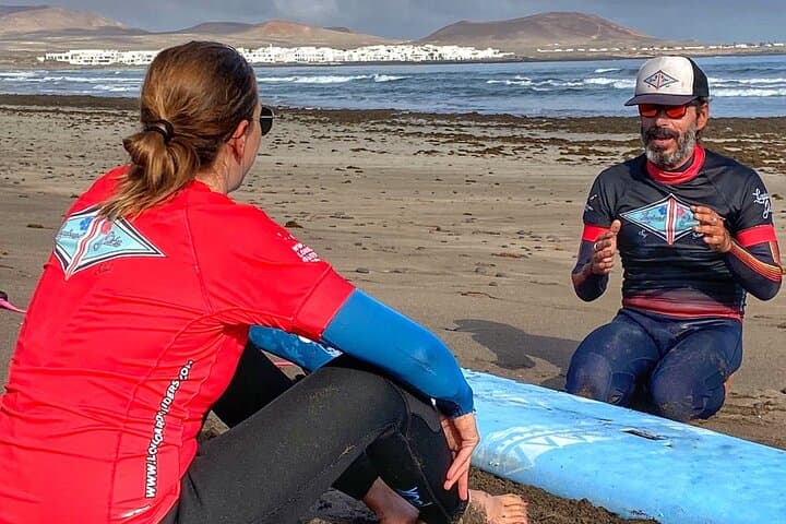 Longboard Private Surf Lessons in Caleta de Famara, Lanzarote photo 2