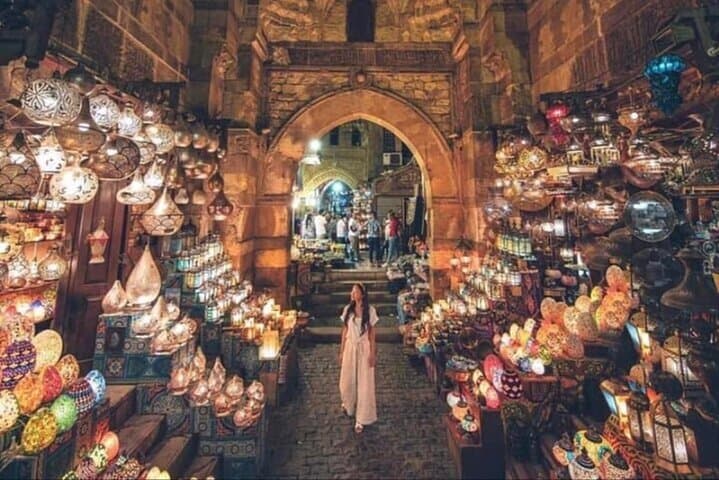 Full-Day Private Tour: Giza Pyramids, Sphinx, Egyptian Museum & Khan el-Khalili photo 3