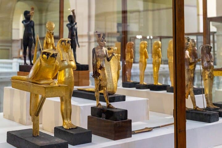 Cairo's Three‑Era Private Tour: Egyptian Museum, Citadel & Coptic Cairo photo 4