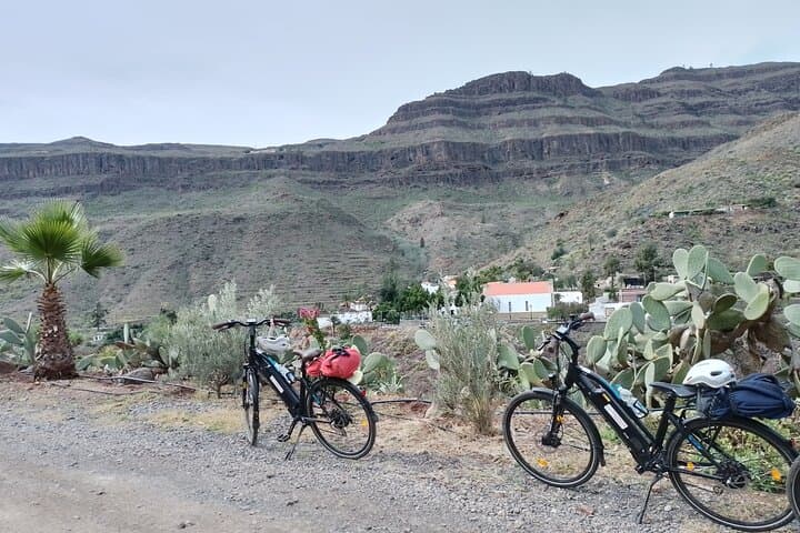 E-Bike Rental in Maspalomas — 80 km Battery for Mountains or Coast photo 6