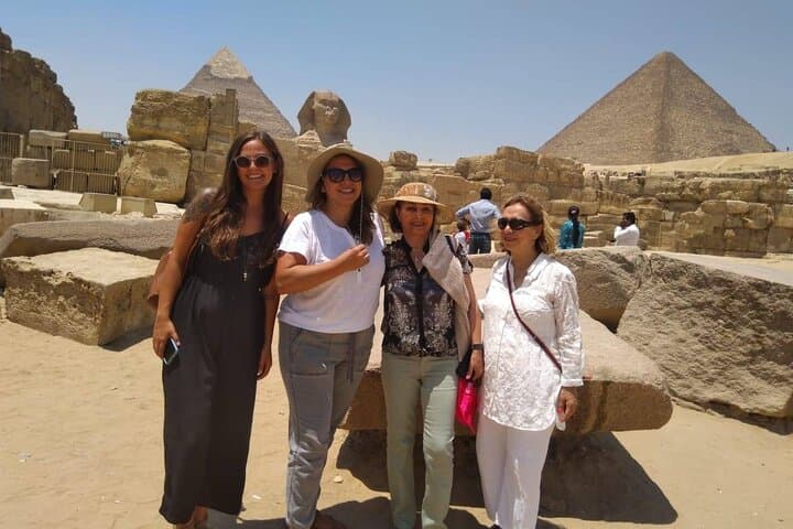 day-trip-hurghada-to-cairo-pyramids-egyptian-museum-khan-el-khalili photo 4