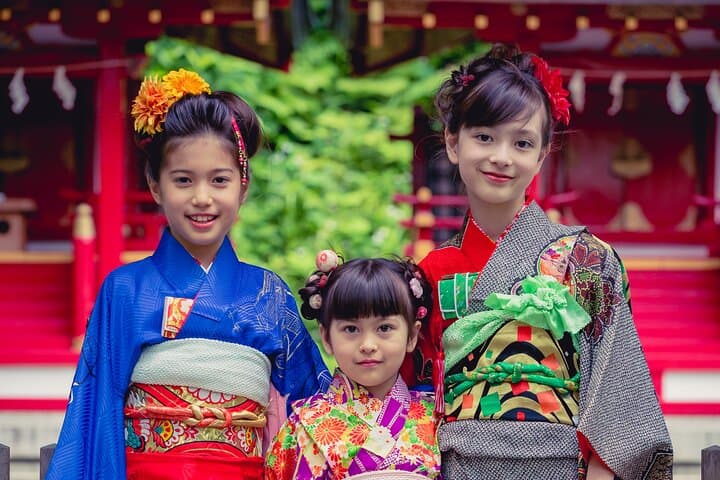 Classic Kimono Experience in Tokyo: Silk Kimono Rental, Dressing & Photo Shoot photo 1