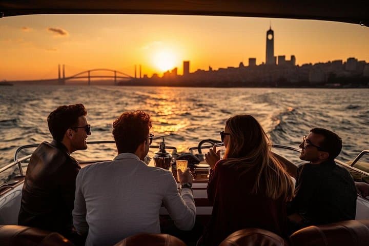Private Bosphorus Yacht Tour — All‑Inclusive 2‑Hour Istanbul Cruise photo 2
