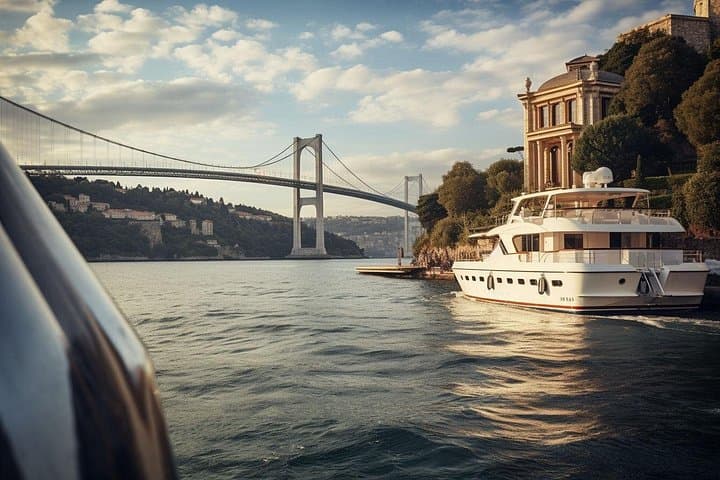 Private Bosphorus Yacht Tour — All‑Inclusive 2‑Hour Istanbul Cruise photo 3