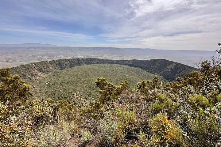 Mt Longonot Day Hike from Nairobi — Summit the Rift Valley Volcano photo 2