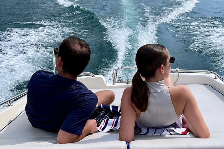 Private Lake Como Boat Tour: Villa Balbianello, Comacina & Bellagio photo 2