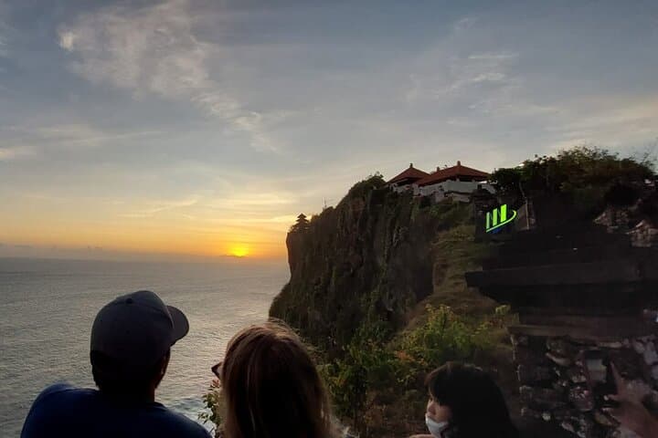 Sunset Uluwatu Private Tour and Kecak Fire Dance Performance - Bali Cliffside Experience